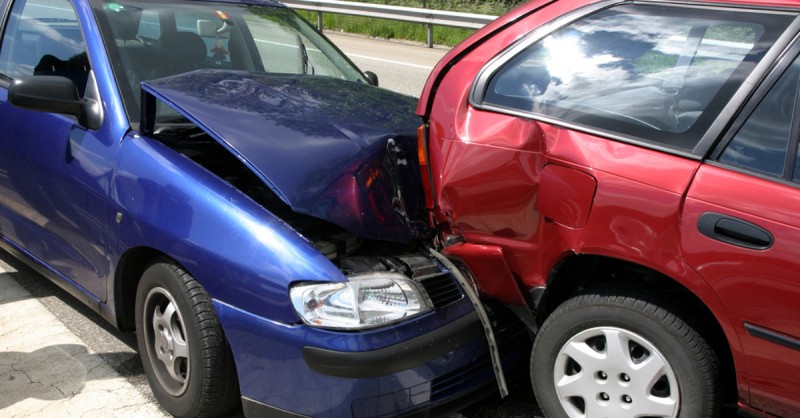 12 mistakes that almost every car driver makes.